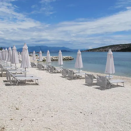 Tonka Διαμέρισμα Τρογκίρ